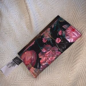 NWT RUE 21 WALLET